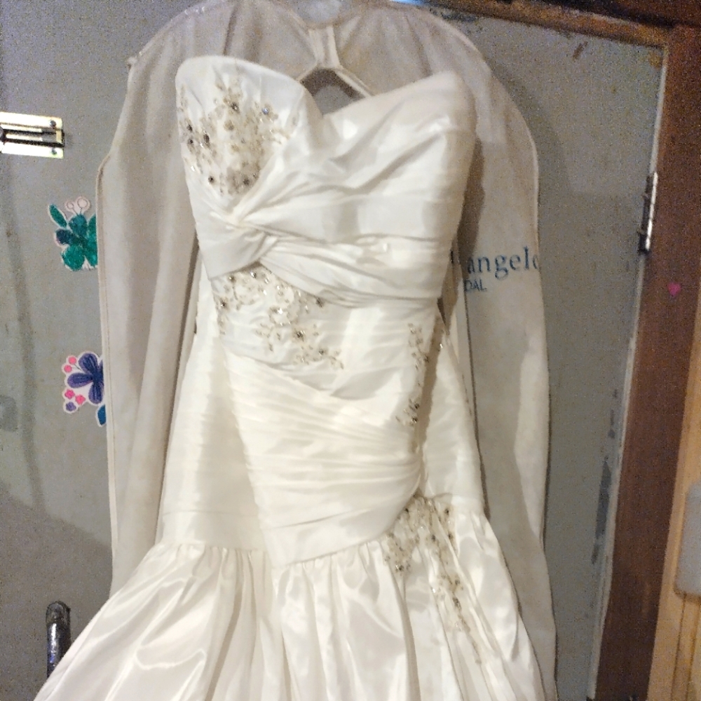 Alfred Angelo Plus Size Wedding Dress